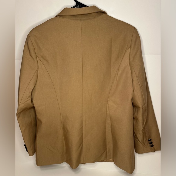 Jacket - Picture 6 of 7